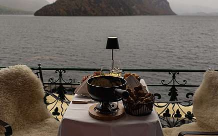 Fondue Schiff